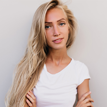 Jak dbać o blond włosy? Czego używać?